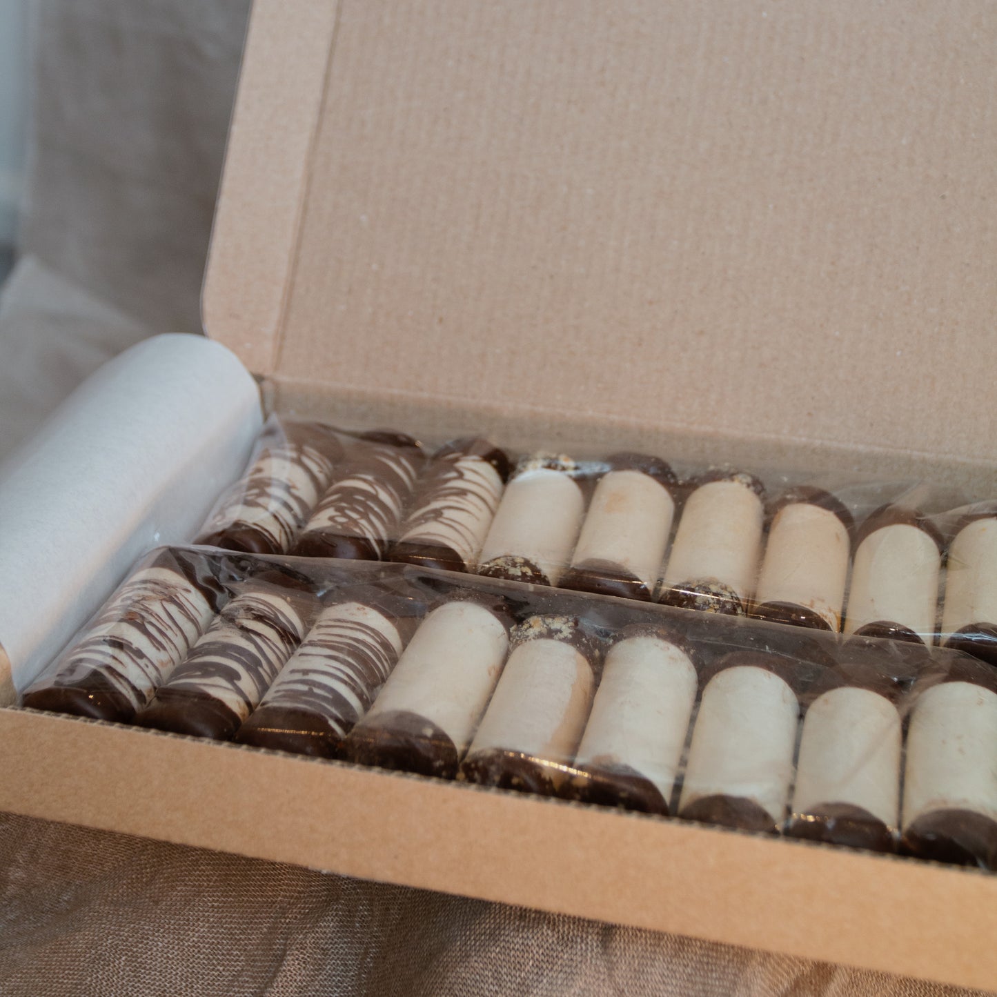 Caja de 18 Mini Barquillos